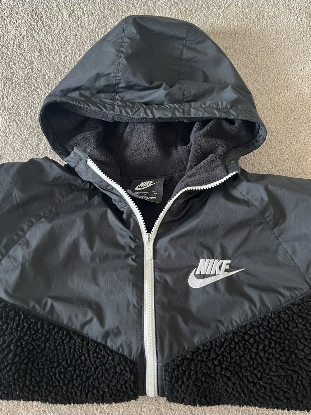 Nike Kids XL Black Hooded Jacket with Sherpa and fleece lining